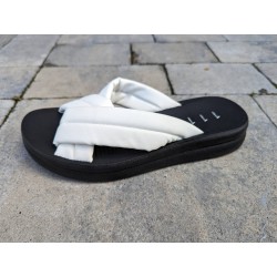 Шльопанці жіночі- 3/11 5432 Білі.Ростовка 8 пар.Розміри 36-41